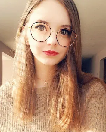 OnlyFans account  vintage-vixen avatar 1