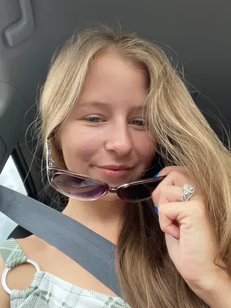 OnlyFans account  prettymama21 avatar 1