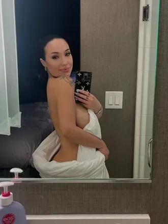 OnlyFans cuenta chalynnej avatar 1
