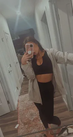 OnlyFans cuenta marie19_99 header 2