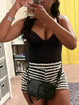 OnlyFans cuenta kaylarendale header 2