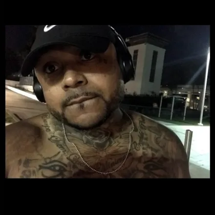 OnlyFans cuenta that.tattoo.guy header 2