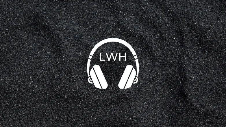 OnlyFans cuenta ladywheadphones header 2