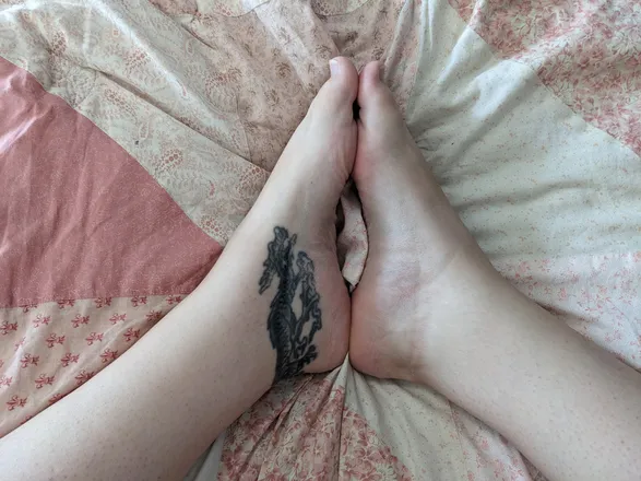 OnlyFans cuenta clubfootqueen header 2