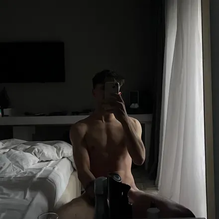 OnlyFans cuenta white_raw avatar 1