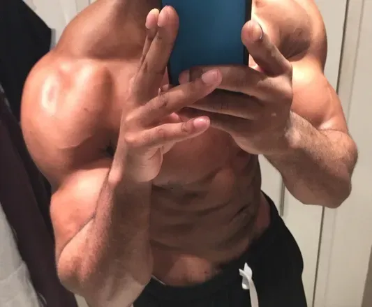 OnlyFans cuenta midnightphantom1 header 2