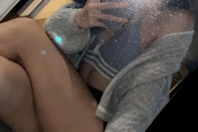 OnlyFans cuenta honeypiegonewild header 2