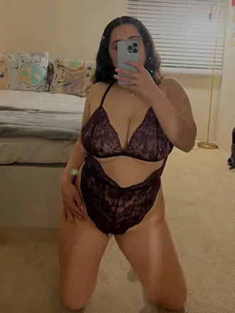 OnlyFans account  hellzbellz avatar 1