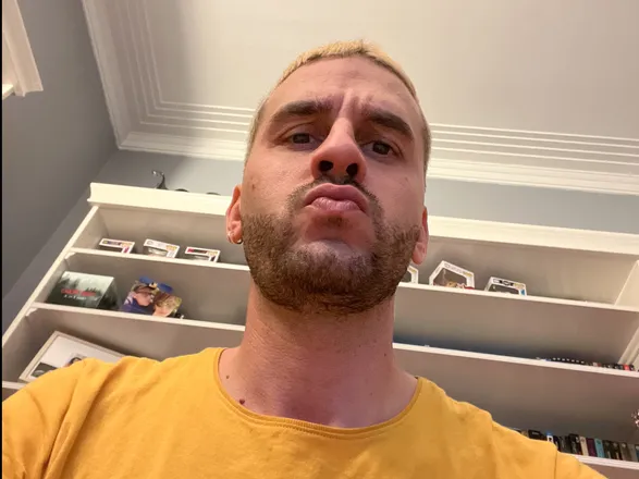OnlyFans cuenta gayboyversx header 2