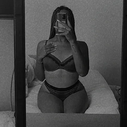 OnlyFans cuenta nicole_hdezz avatar 1