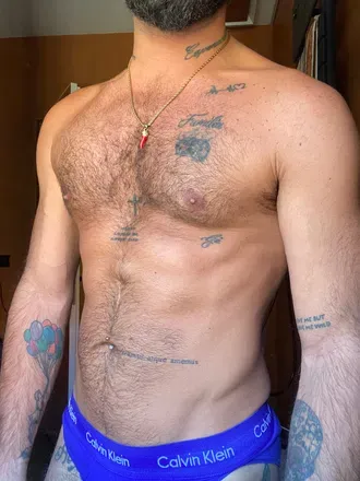 OnlyFans cuenta angelomrl header 2