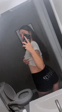 OnlyFans cuenta kellycates header 2
