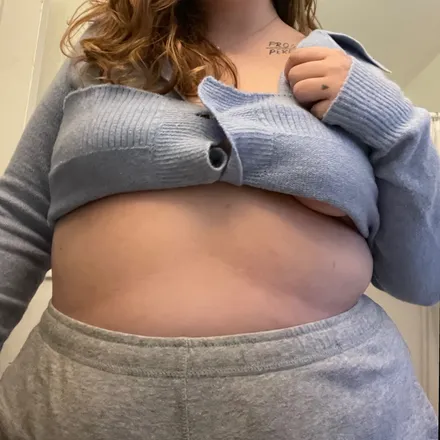 OnlyFans cuenta loubellaxx header 2