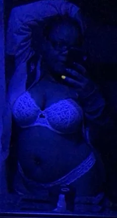 OnlyFans cuenta shaesckemdry header 2