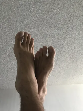 OnlyFans cuenta italian_feet header 2