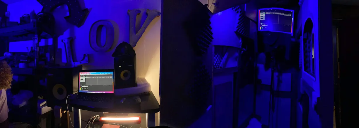 OnlyFans account  fitsbars header 2
