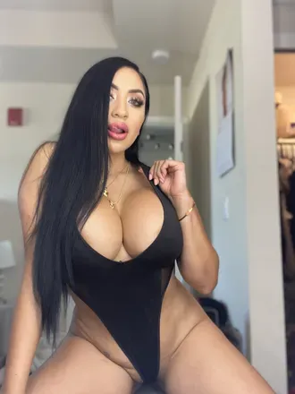 OnlyFans cuenta queenbeeortega avatar 1