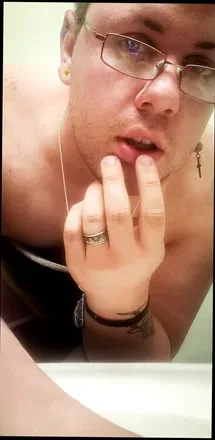 OnlyFans cuenta reybs0513 avatar 1