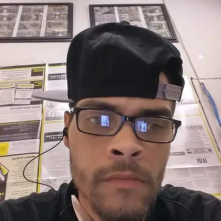 OnlyFans cuenta greeneyez50 avatar 1