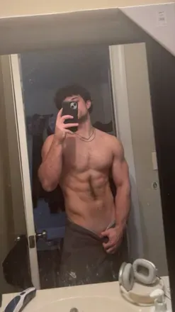 OnlyFans cuenta rclements32 avatar 1