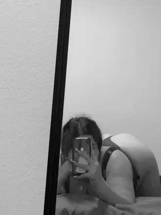 OnlyFans cuenta youenvy.elissa avatar 1