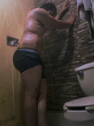 OnlyFans of elmer.medina