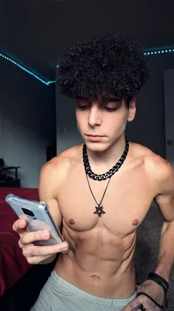 OnlyFans of xxl.yami