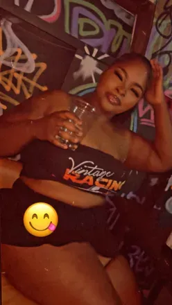 OnlyFans account  secretsofshy avatar 1