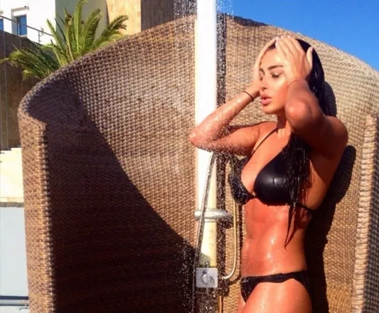 OnlyFans cuenta aisha.paige header 2