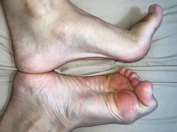 OnlyFans cuenta worshipsole header 2