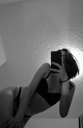 OnlyFans account  bad.ikeith header 2