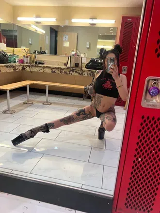 OnlyFans cuenta karma4u666 avatar 1