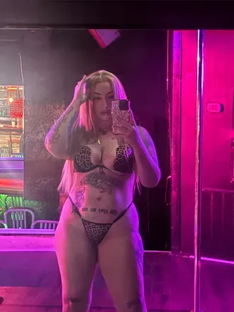 OnlyFans cuenta malanijustice header 2
