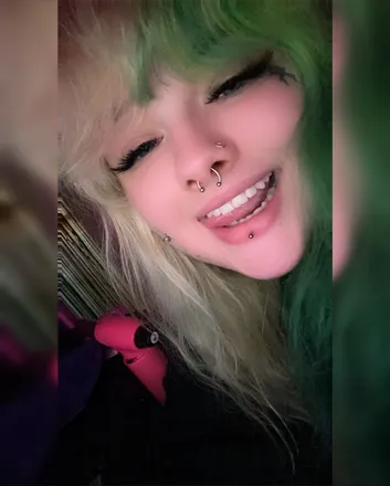 OnlyFans cuenta mariahhcheyennee header 2