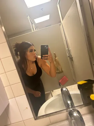 OnlyFans cuenta loveolots header 2