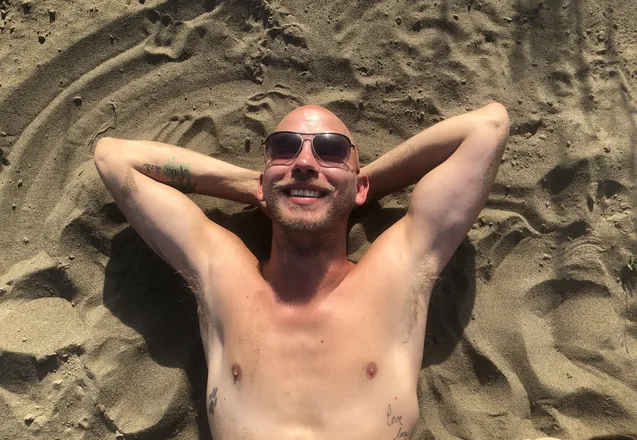 OnlyFans cuenta goldafternoon header 2