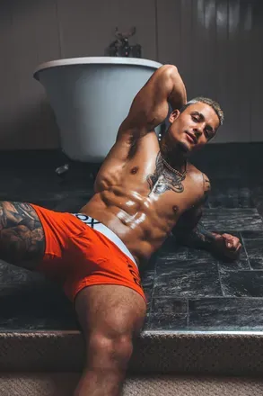 OnlyFans cuenta tattooedtarzan avatar 1