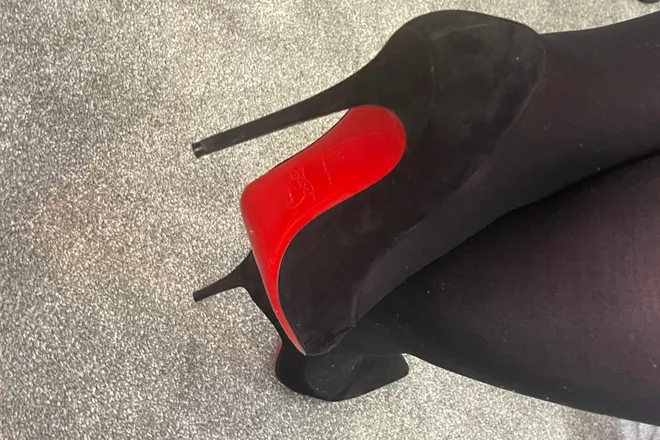 OnlyFans account  sensualsoles7_xx header 2