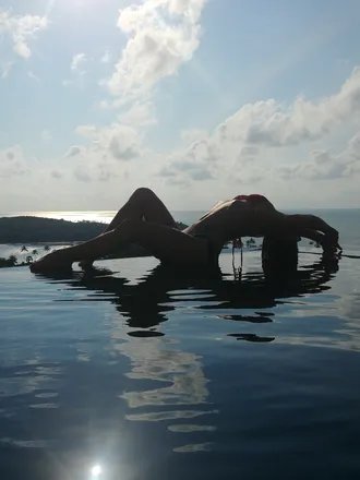OnlyFans cuenta azahlia header 2