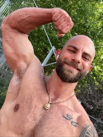 OnlyFans cuenta mirkesh29 avatar 1