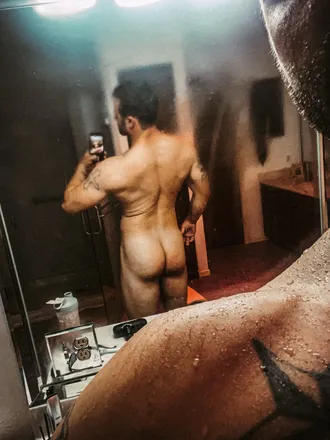 OnlyFans cuenta bflexxxx header 2