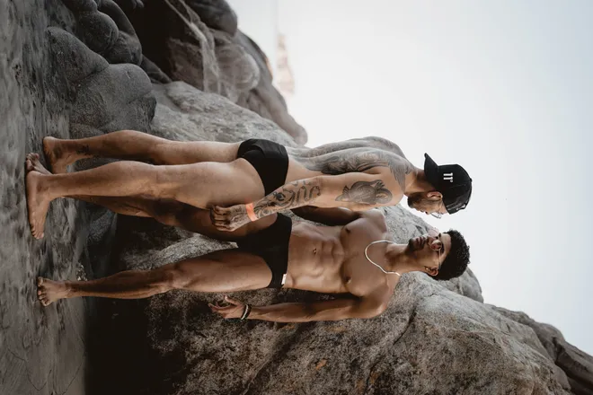OnlyFans cuenta carlosandmike header 2