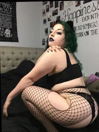 OnlyFans cuenta kinkykiaralove avatar 1