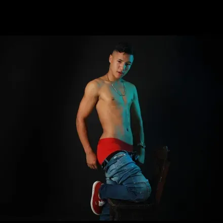 OnlyFans cuenta alejops18 avatar 1