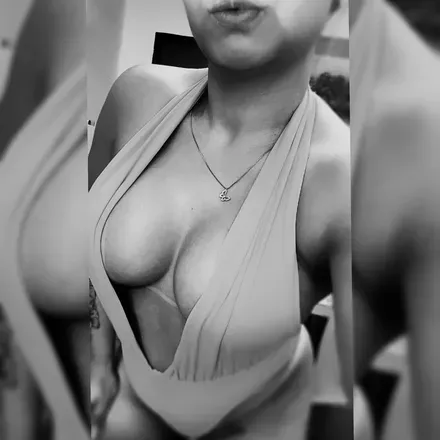 OnlyFans cuenta yanna02 avatar 1