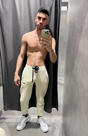 OnlyFans cuenta nikonlyfans.com header 2
