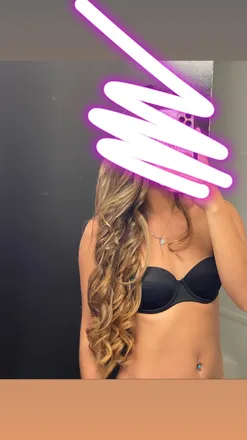 OnlyFans cuenta arenita_97 header 2
