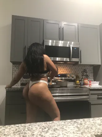 OnlyFans cuenta victoriakelly27 header 2