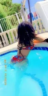 OnlyFans cuenta freakyygirl header 2