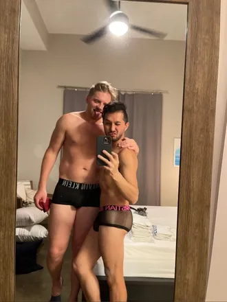 OnlyFans cuenta thegayhusbands header 2